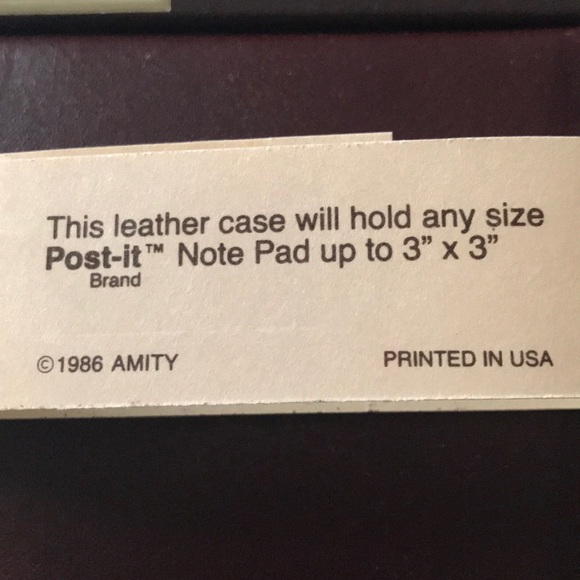 Post-it Leather Case - Picture 2 of 5